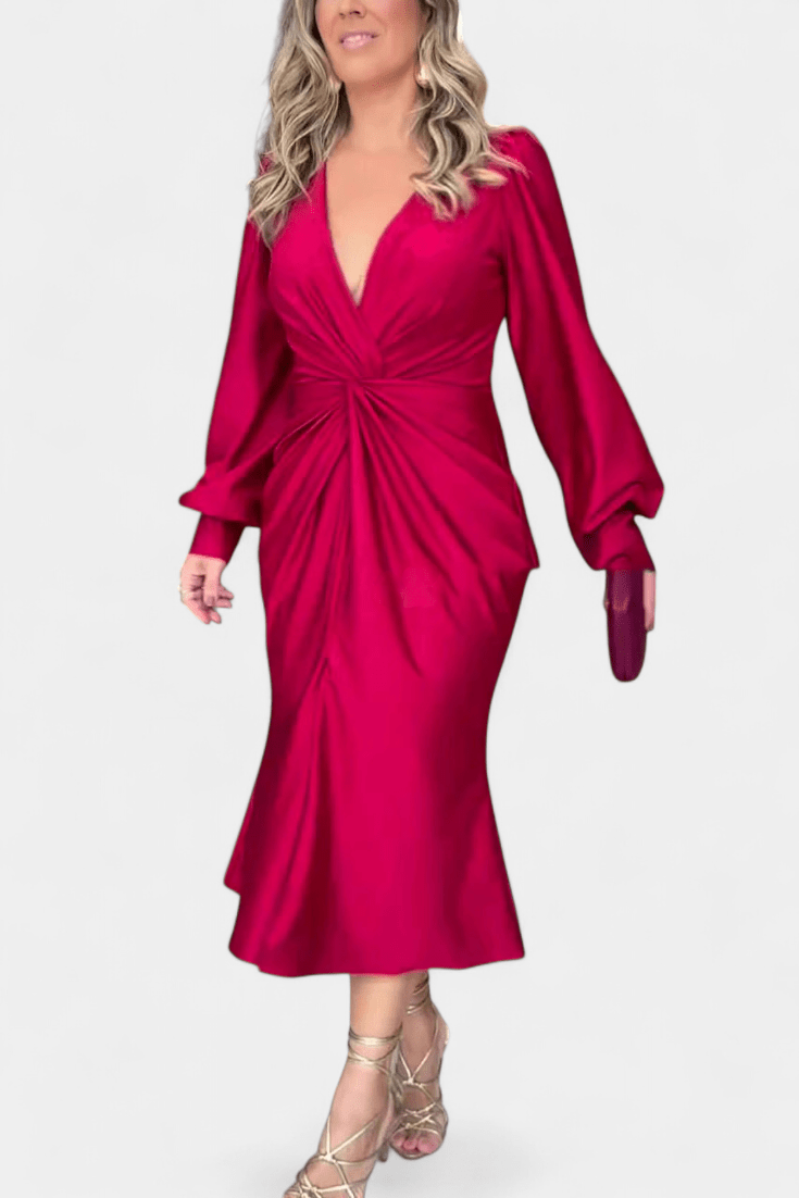 Bodil | Timeless V-Neck Dress