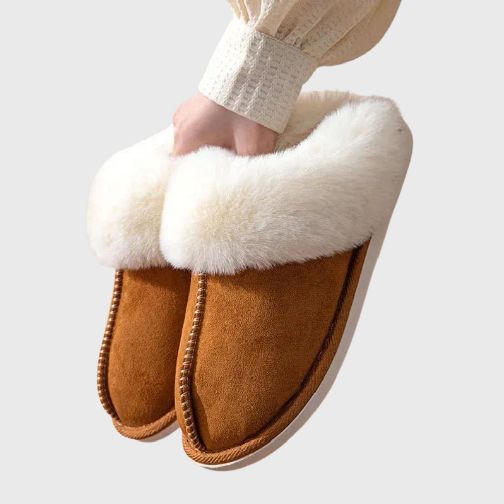 Non-slip fur slippers