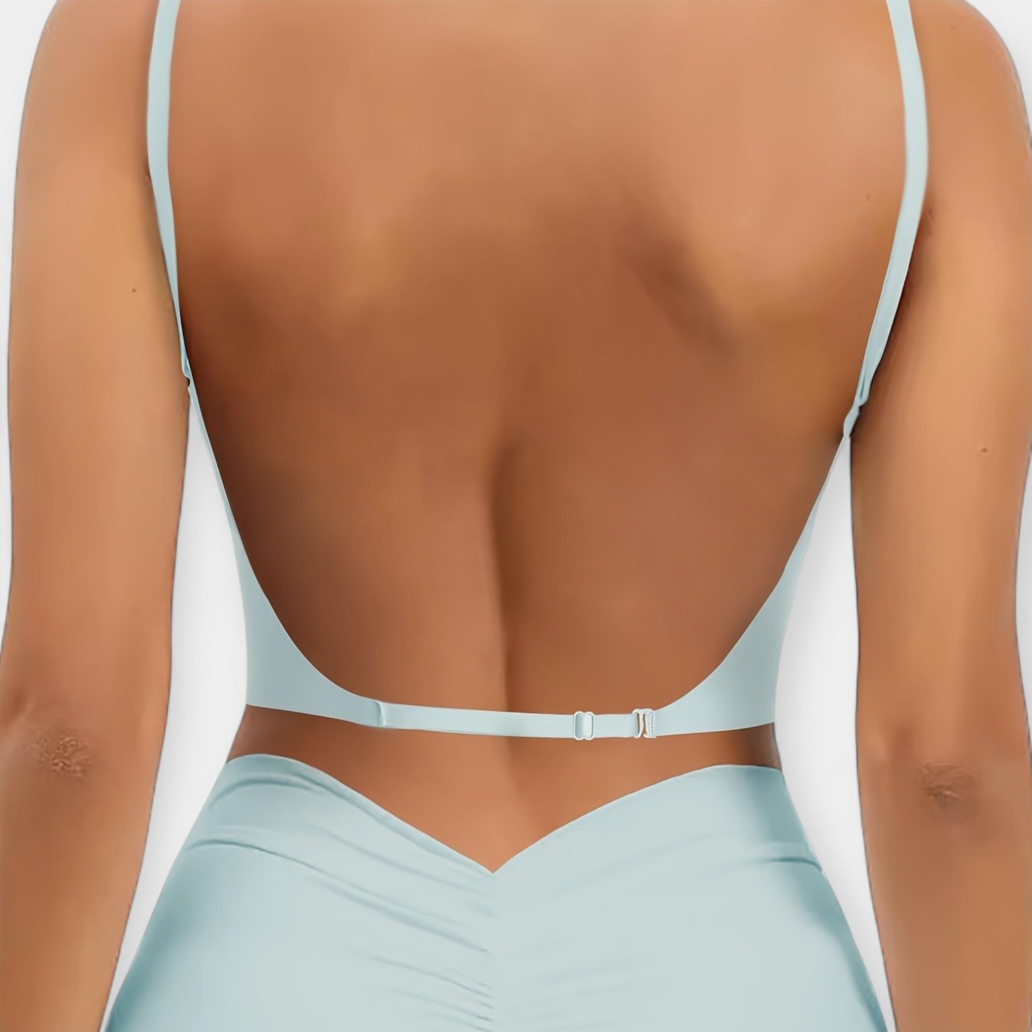 Sexy women's push-up bra without seams