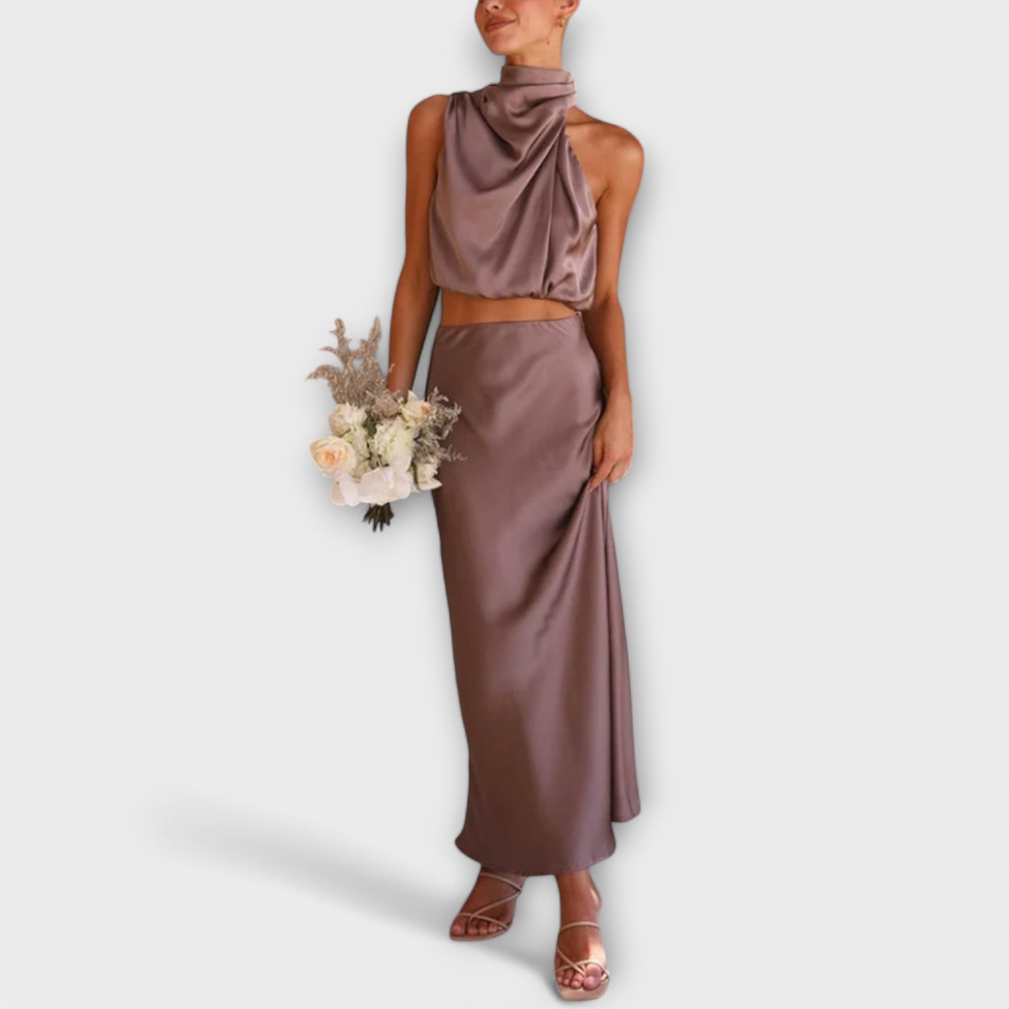 Gonna for an elegant look