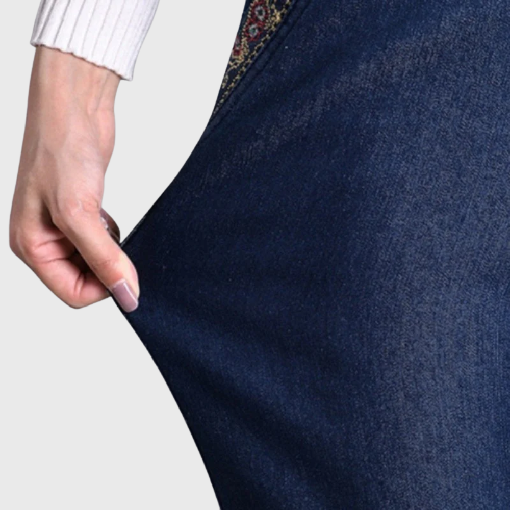 Women's Jeans with Side Pockets