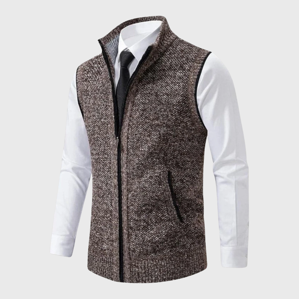 Knitted vest with zipper